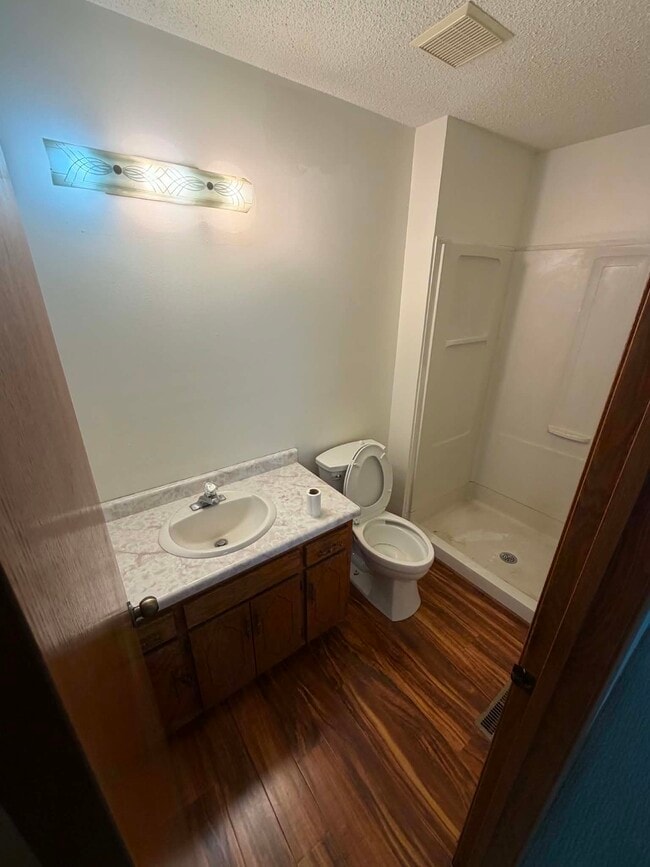 14196 Upper 54th St N