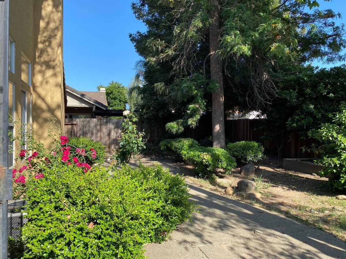 Photo - Lovely 3bd, 2ba Home in a Great Location!