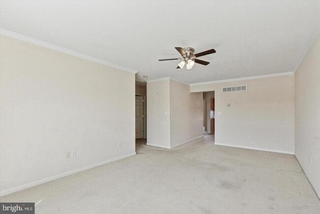 Photo - 110 W Harmony Dr