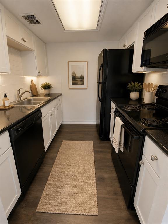 Photo - 2401 Leon St Unit 206