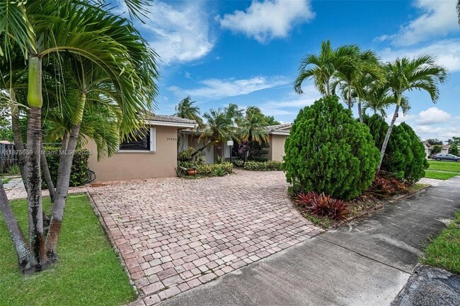 Photo - 20525 Highland Lakes Blvd