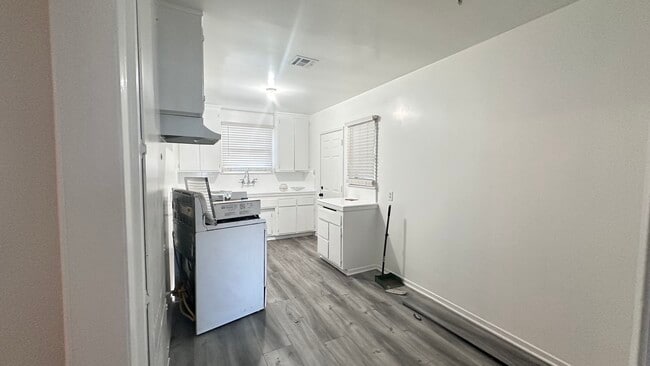 Photo - 10538 Floralita Ave