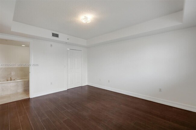 Photo - 101 Sidonia Ave Unit 404
