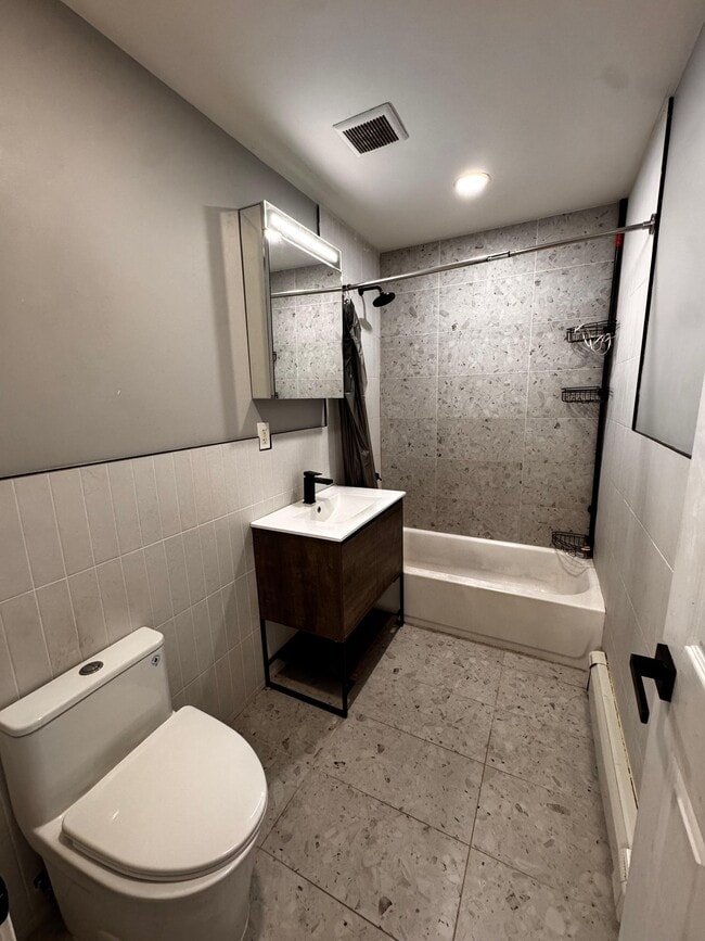 Photo - 206 Union St Unit 13