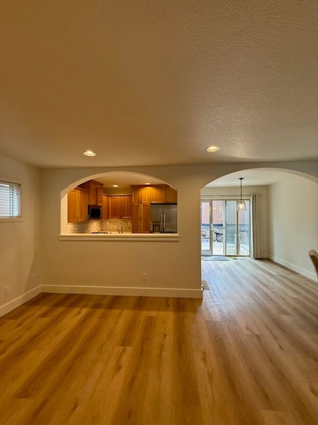 Photo - Beautifully renovated in NW Bend!  A/C!