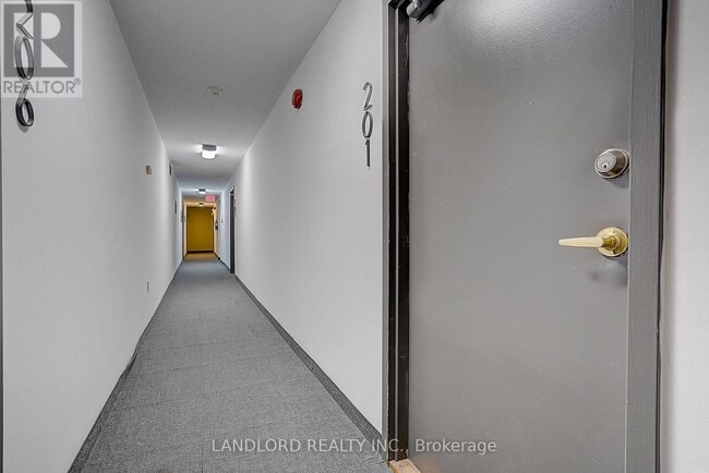 Photo - 240 Durie St Unit 201
