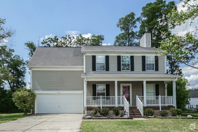 Building Photo - 15734 De Havilland Dr Rental