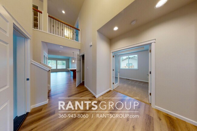 Photo - 3 Car Garage! Private Beach Access! Fantastic Location! I5 & shopping only 5 minutes away!