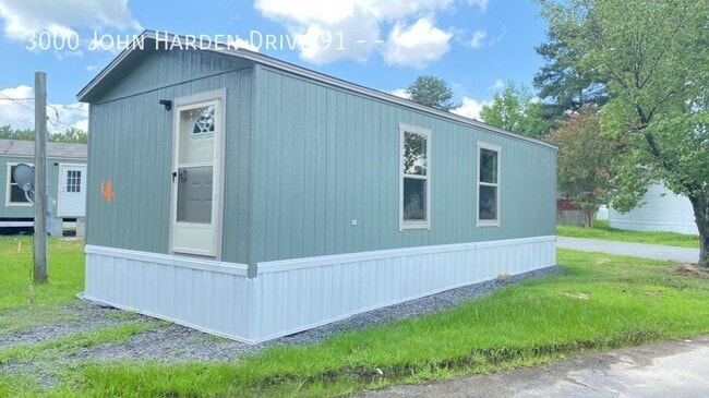 Building Photo - 3000 John Harden Dr Rental