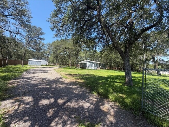 Building Photo - 175 Scarlet Oaks Dr