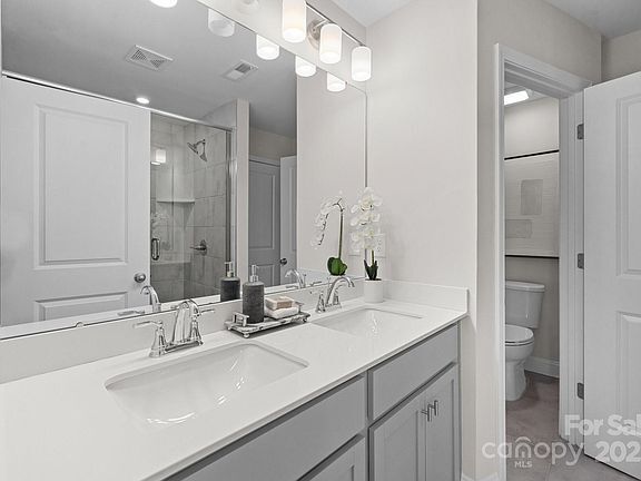 Photo - 4131 Walking Ridge Rd