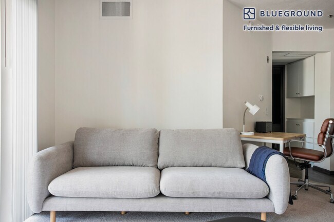 Photo - 10989 Bluffside Dr Unidad FL3-ID1390