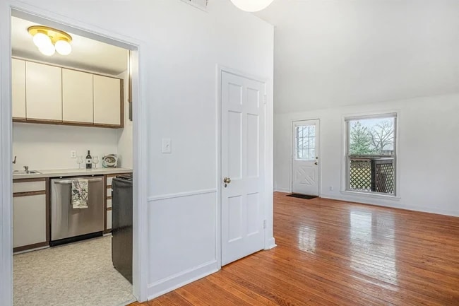 Photo - 3412 Edgewood Dr Unit 3412