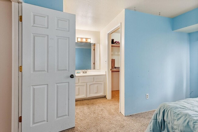 Photo - Three bed, Two bath home | Available November 1