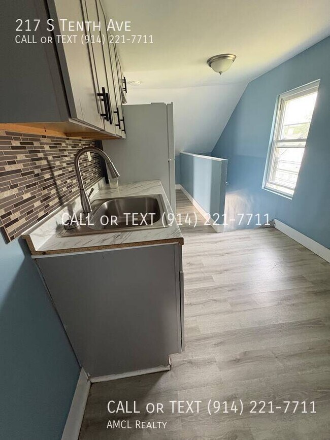 Photo - 217 S Tenth Ave-