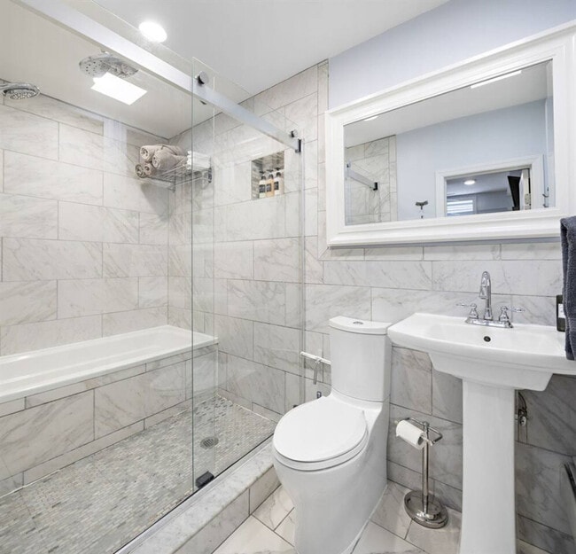 Photo - 137 W 15th St Unidad SI ID1511045P