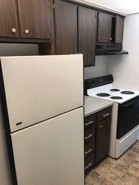 Photo - Diplomat Place Apartments