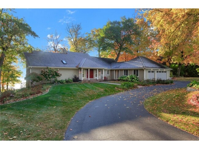 Photo - 2648 Casco Point Rd