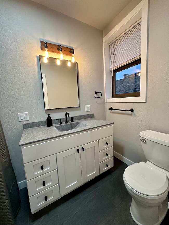 Photo - 328 3rd St Unit Apt 2