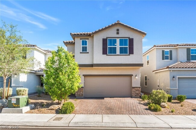 Building Photo - 8448 Vulturo Ave