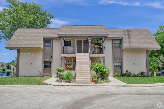 Building Photo - 3515 NW 94th Ave Unit 8A Rental