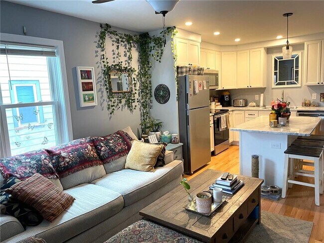 Photo - 15 Third School St Unidad 1