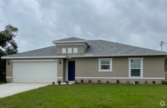 Building Photo - STUNNING Brand New 3/2 Home in North Port