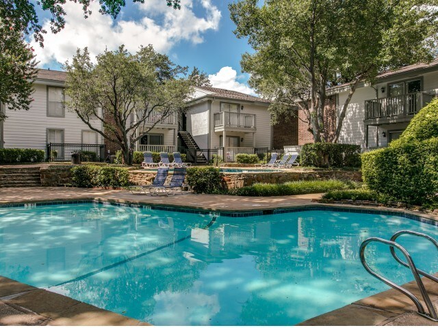 The Village Corners Apartments For In Dallas Tx Com Photo The Village Corners Apartments