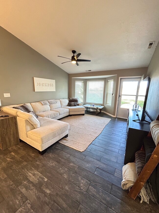 Photo - 7960 N Jade Dr