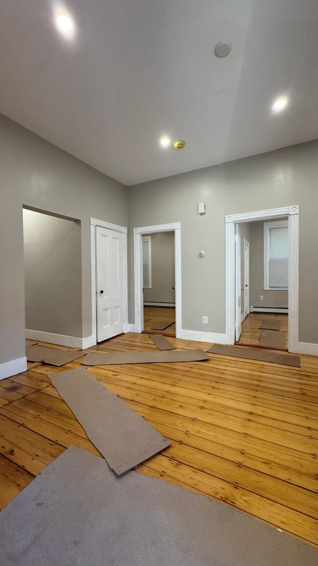 Photo - 62 River St Unit 1