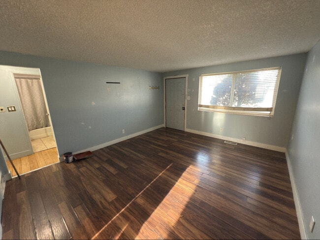 Building Photo - 3174 S Green St Rental
