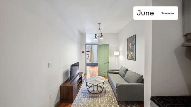 Photo - 2036 Second Avenue