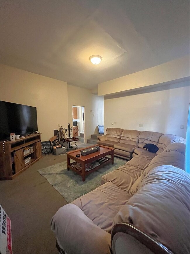 Photo - 8 Person House Blocks From Chauncey Village and Campus Bars!!