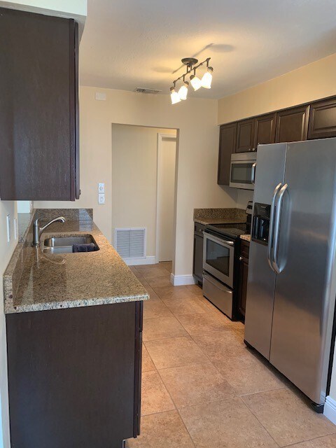 Photo - Stunning Pelican Bay Townhome