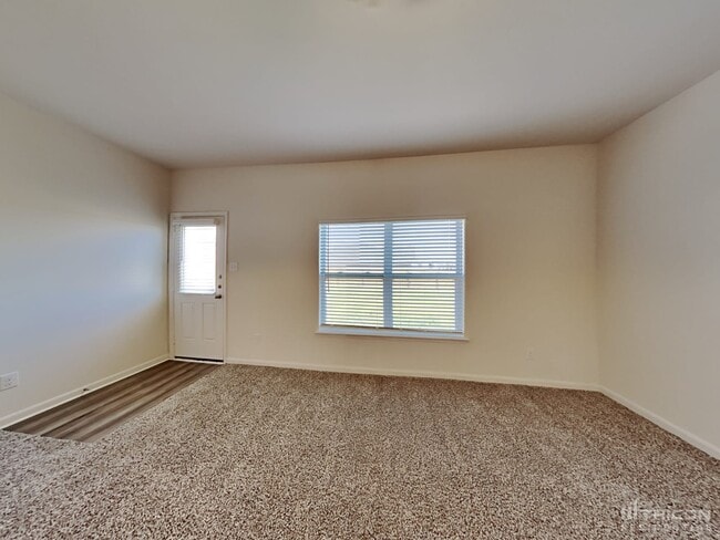 Building Photo - 106 Palomino Bnd Dr Rental