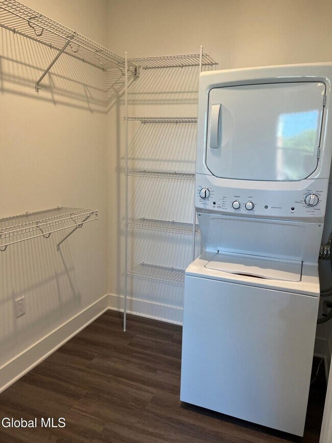 Photo - 578 Columbia Turnpike Unit 403