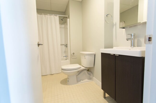 Photo - Park Plaza on the Grid