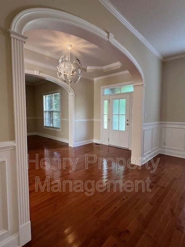 Photo - 1905 Old London Way