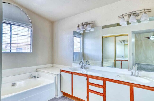 Photo - 4213 W Rosemonte Dr