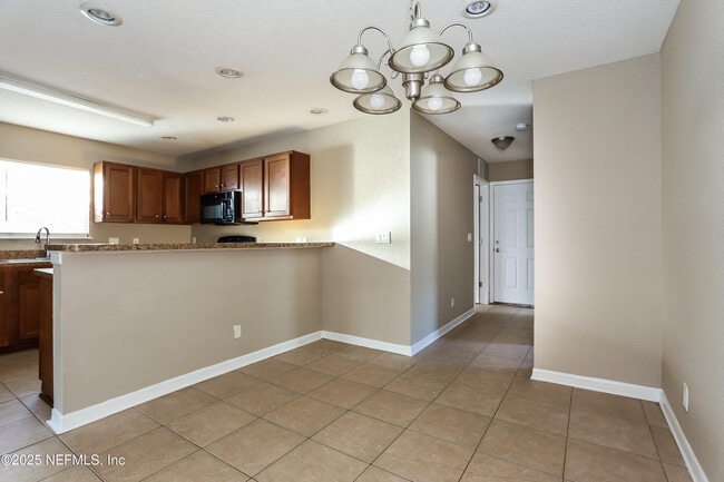 Photo - 1441 Morgan St