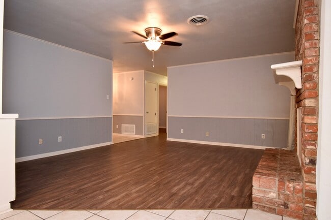 Photo - Spacious 4 bedroom 3 bathroom home with large yard and 2 car garage