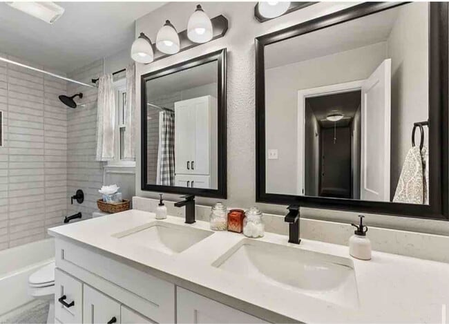 Photo - 8329 Van Pelt Dr Unit 1