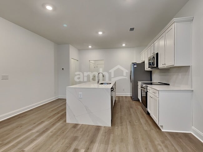 Photo - 104 Slice Dr