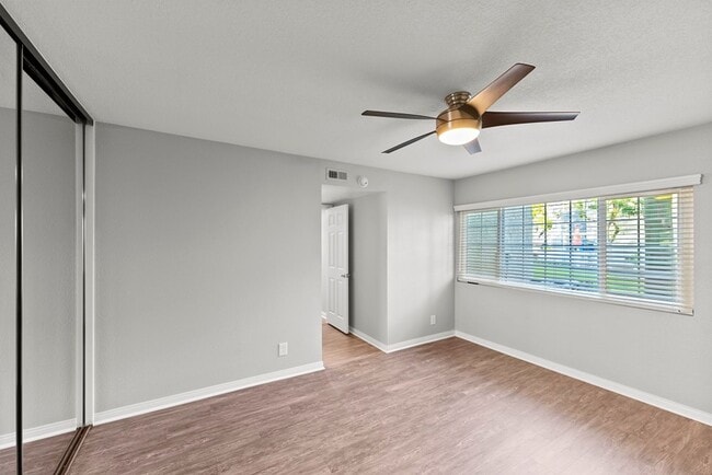 Photo - Sherwood Apartments