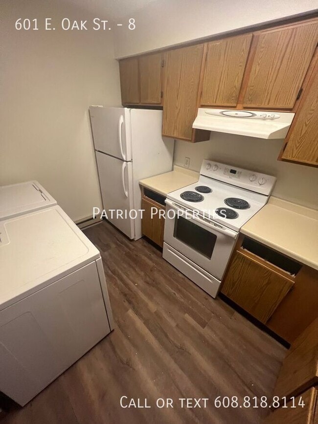 Building Photo - 601 E Oak St Unit 8 Rental