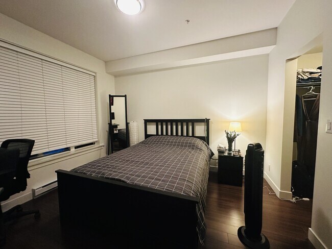 Photo - 1975-1975 McCallum Rd