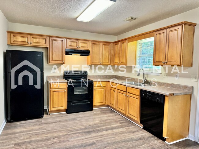 Photo - Tuscaloosa, AL Home For Rent. COMING SOON!!!