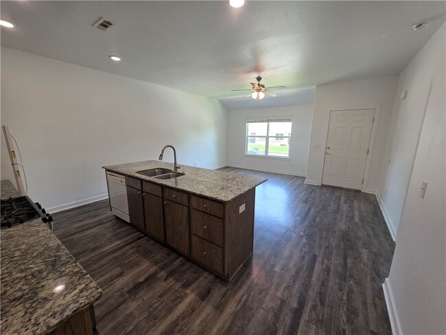 Photo - 637 Hidden Springs Dr Unidad 1