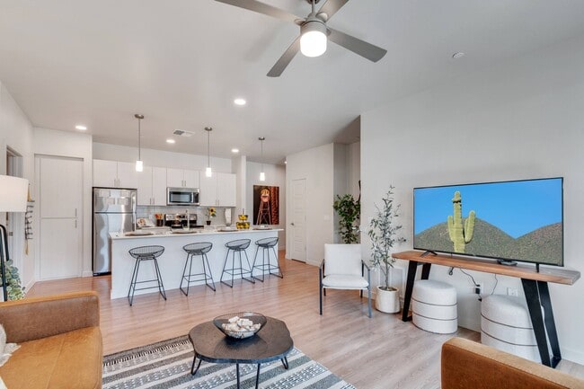 Espacio abierto - Acero Val Vista