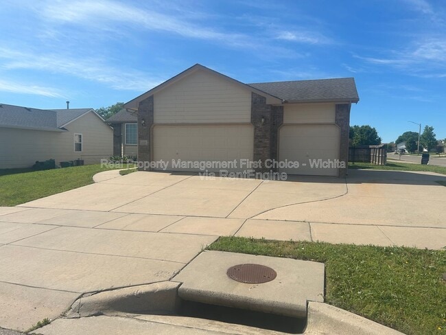 Photo - 10805 E Funston St